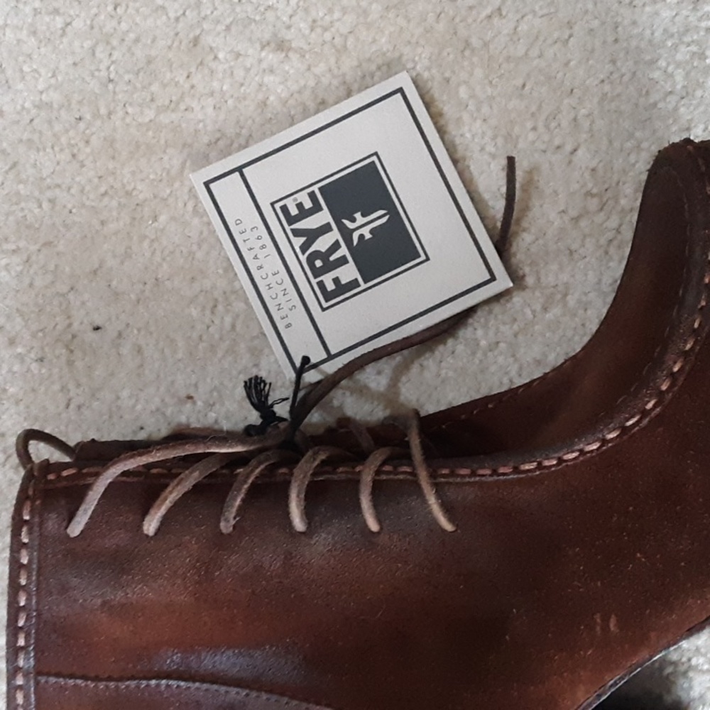 New FRYE BOOTS - Picture 13 of 13